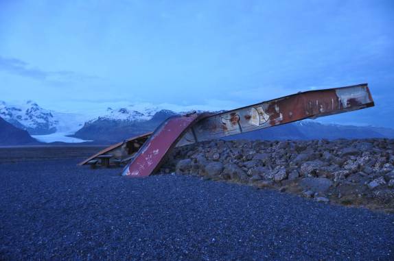 Antiga ponte destruída na última erupção vulcânica, no sul da Islândia